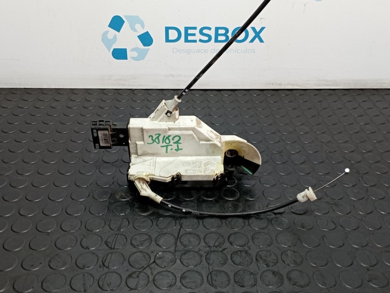 Recambio de cerradura puerta trasera izquierda para ford focus berlina (cak) 1.8 tdci referencia OEM IAM A01863  