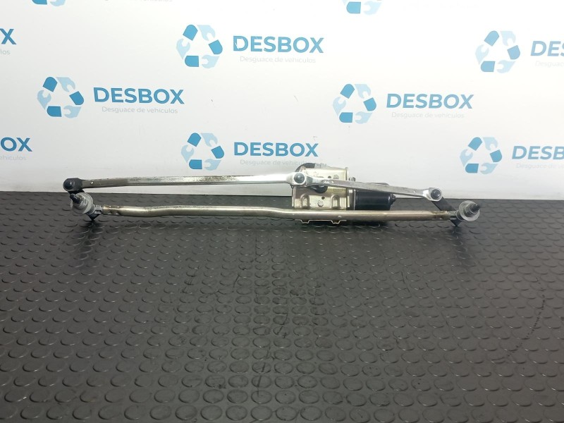 Recambio de motor limpia delantero para iveco daily conf. paquetería (sommer) referencia OEM IAM W000051914  