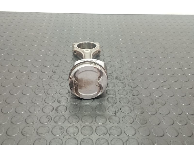 Recambio de piston para porsche cayenne (typ 9pa) básico referencia OEM IAM R031  