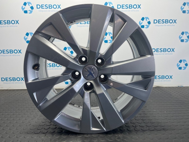 Recambio de llanta para peugeot 3008 ii suv referencia OEM IAM 9809687177  