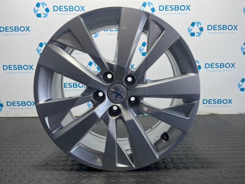 Recambio de llanta para peugeot 3008 ii suv referencia OEM IAM 9809687177  