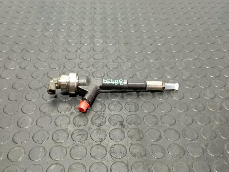 Recambio de inyector para opel astra j lim. referencia OEM IAM 8973762703  