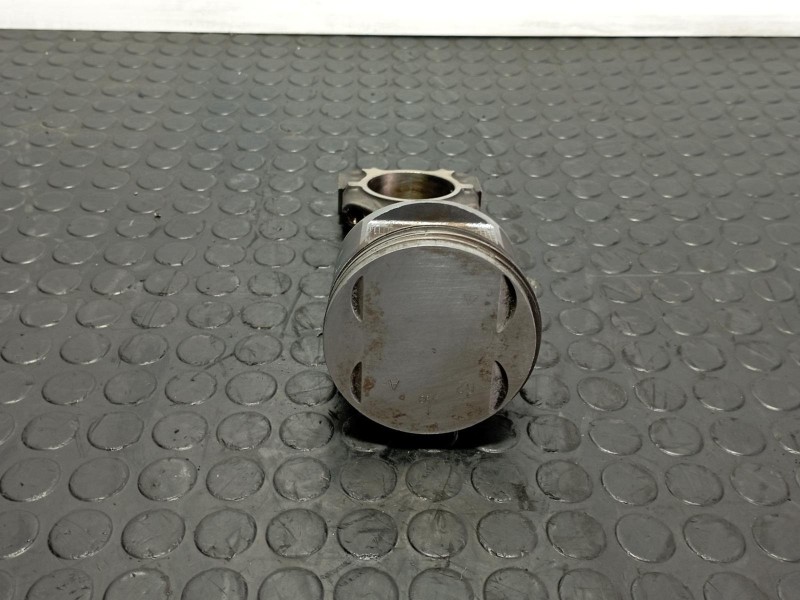 Recambio de piston para mercedes-benz clase sl (w129) 300 (129.061) referencia OEM IAM 1170303518  