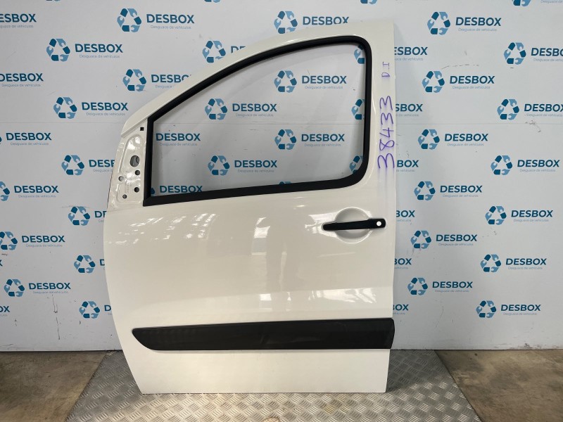Recambio de puerta delantera izquierda para peugeot expert tepee 2.0 hdi 120 referencia OEM IAM   