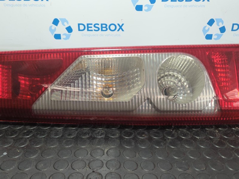 Recambio de piloto trasero izquierdo para peugeot expert tepee 2.0 hdi 120 referencia OEM IAM   