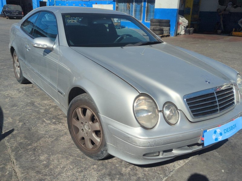 mercedes-benz clase clk (w208) coupe del año 2000