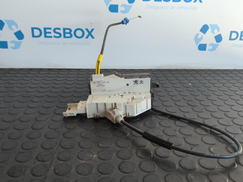 Recambio de cerradura puerta delantera derecha para peugeot expert tepee 2.0 hdi 120 referencia OEM IAM   