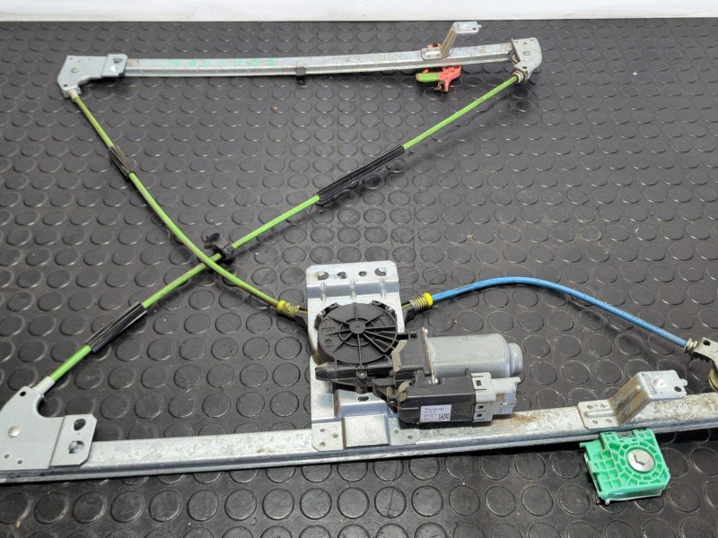 Recambio de elevalunas delantero derecho para peugeot expert tepee 2.0 hdi 120 referencia OEM IAM   