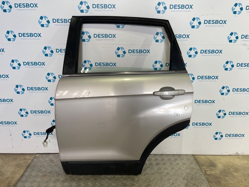 Recambio de puerta trasera izquierda para chevrolet captiva 2.0 vcdi lt referencia OEM IAM   