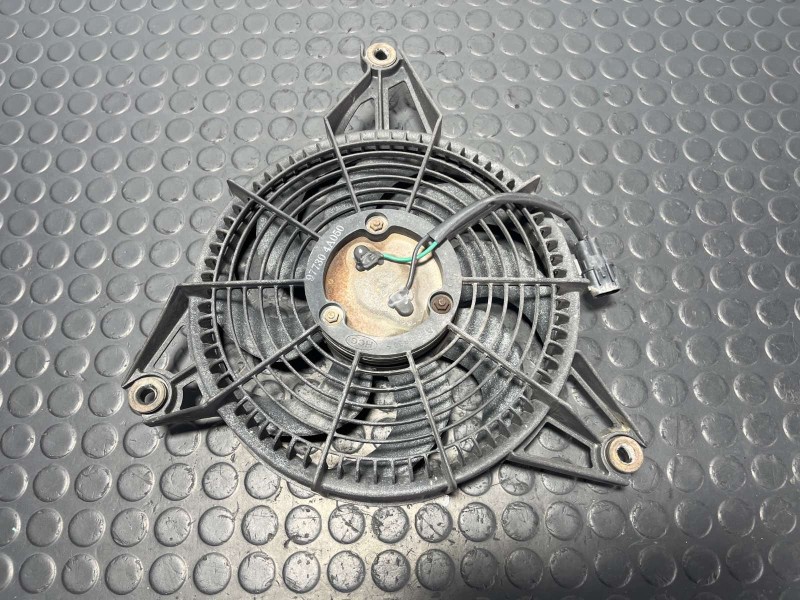 Recambio de electroventilador para hyundai h-1 furgoneta 2.5 td referencia OEM IAM 977304A050  
