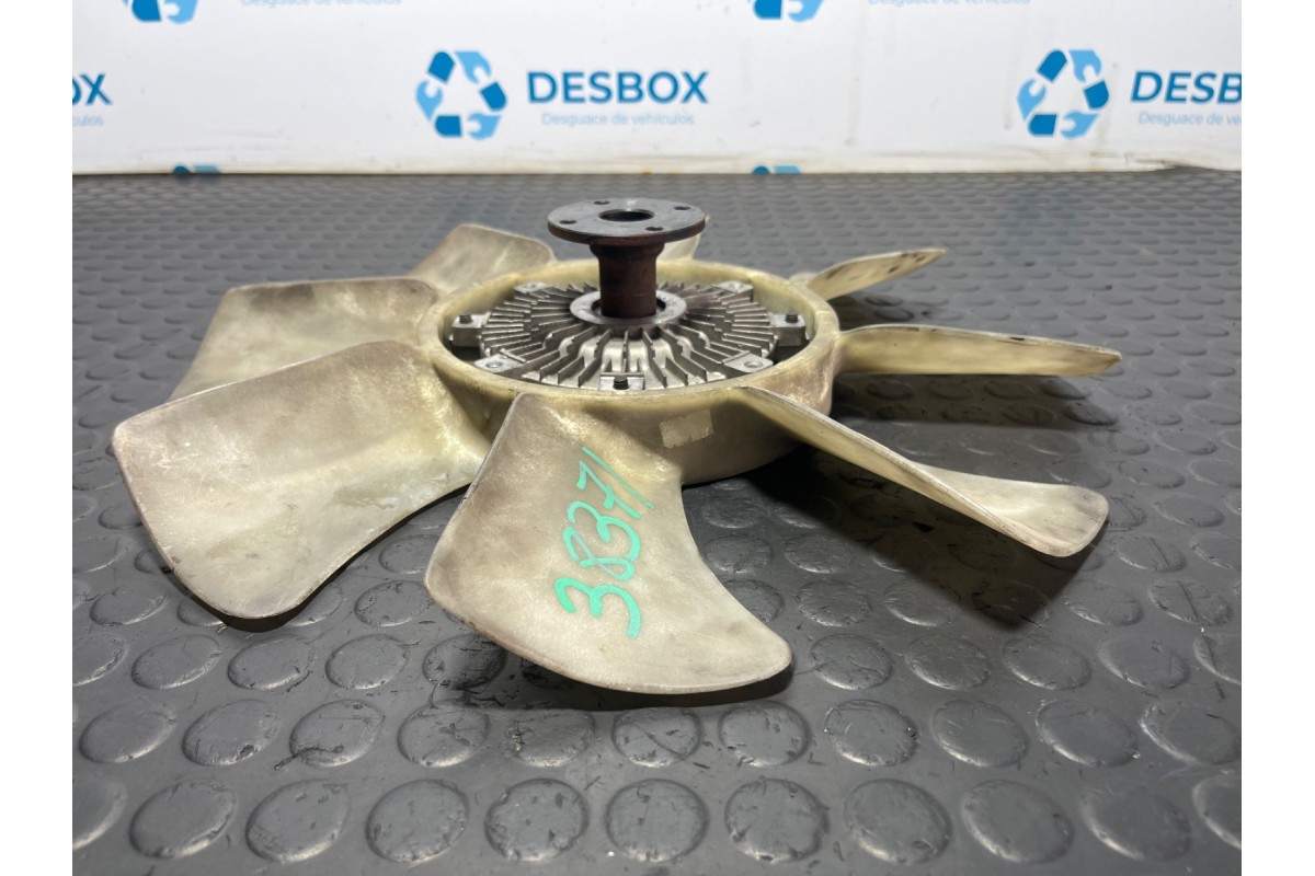 Recambio de ventilador viscoso motor para hyundai h-1 furgoneta 2.5 td referencia OEM IAM 2526142910  