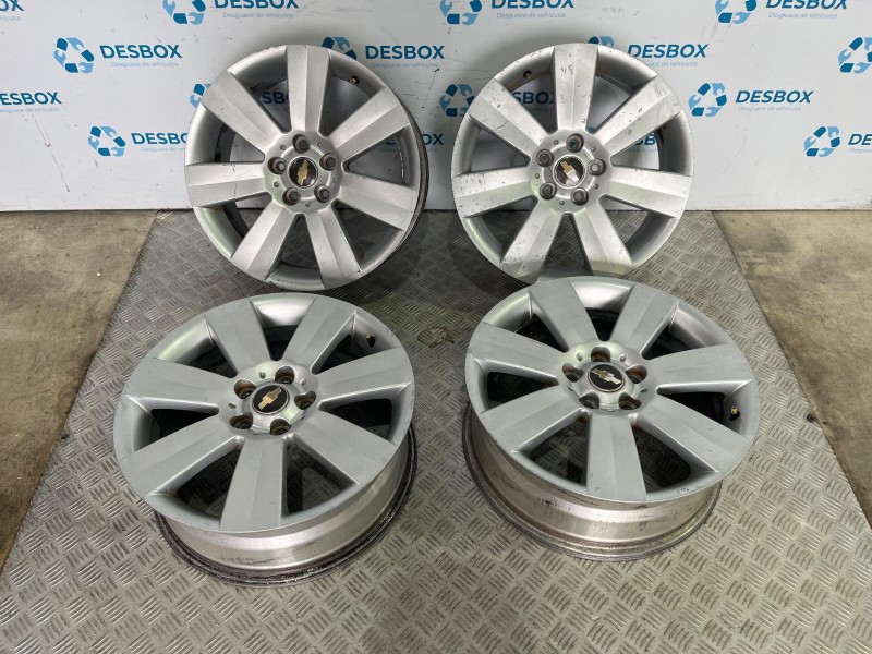 Recambio de juego llantas para chevrolet captiva 2.0 vcdi lt referencia OEM IAM   