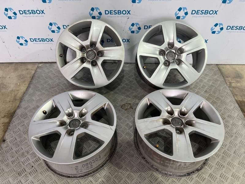 Recambio de juego llantas para audi a4 berlina (8e) 2.5 tdi (120kw) referencia OEM IAM 8E0601025B  