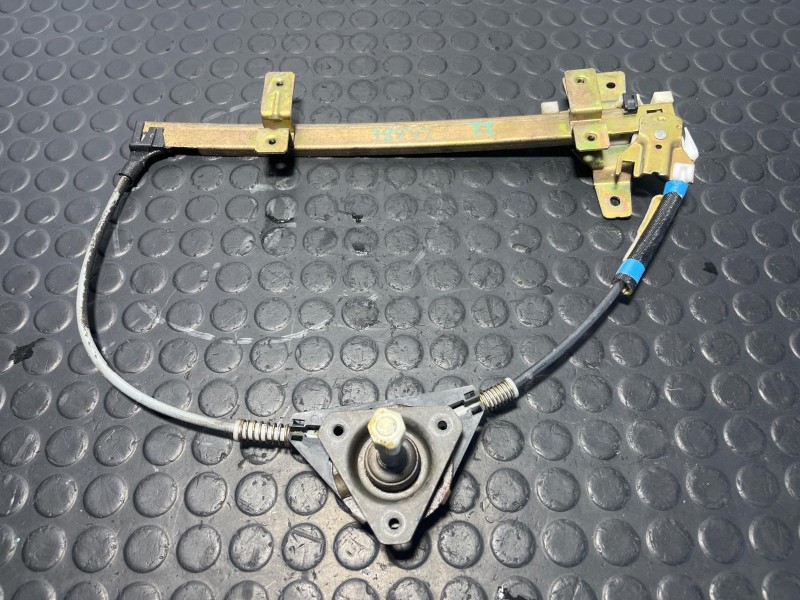 Recambio de elevalunas trasero izquierdo para nissan terrano ii 2.4 i 12v 4wd referencia OEM IAM   