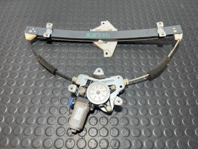 Recambio de elevalunas delantero derecho para chevrolet captiva 2.0 vcdi lt referencia OEM IAM 96627080  