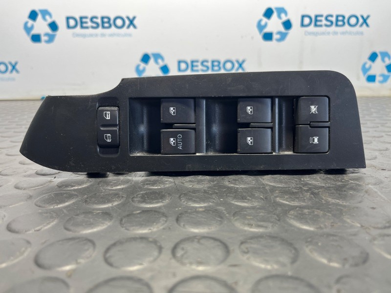 Recambio de mando elevalunas delantero izquierdo para chevrolet captiva 2.0 vcdi lt referencia OEM IAM 202005436  