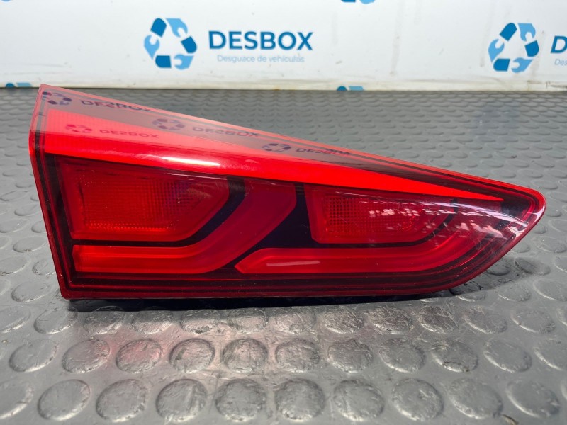 Recambio de piloto porton izquierdo para hyundai i20 25 aniversario referencia OEM IAM 92403C8000  