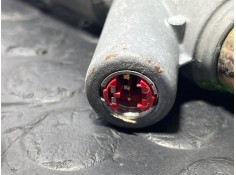 Recambio de enganche cinturon delantero izquierdo para renault scenic ii 1.5 dci referencia OEM IAM    2