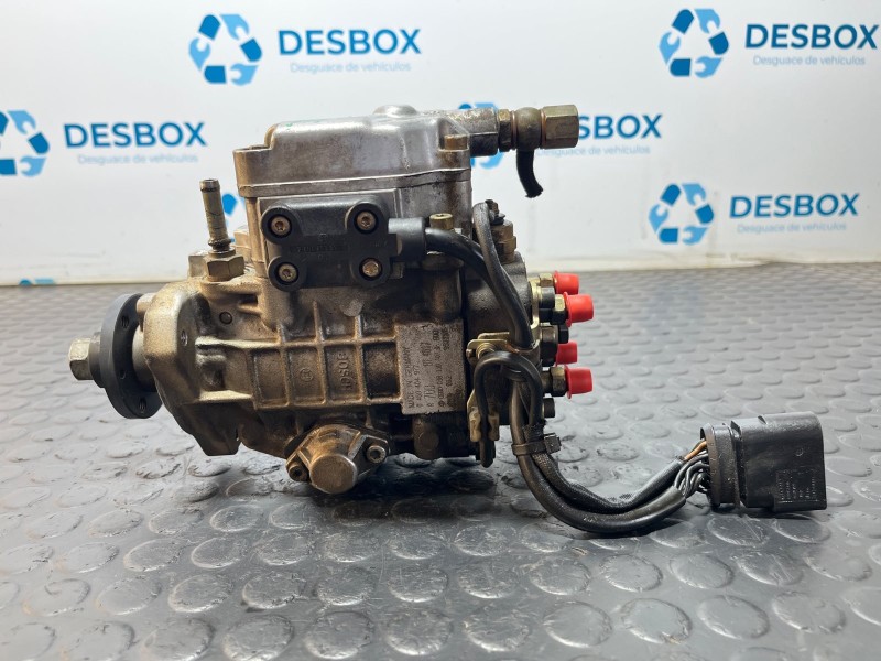 Recambio de bomba inyeccion para volkswagen golf iv berlina (1j1) 1.9 tdi referencia OEM IAM 038130107D  