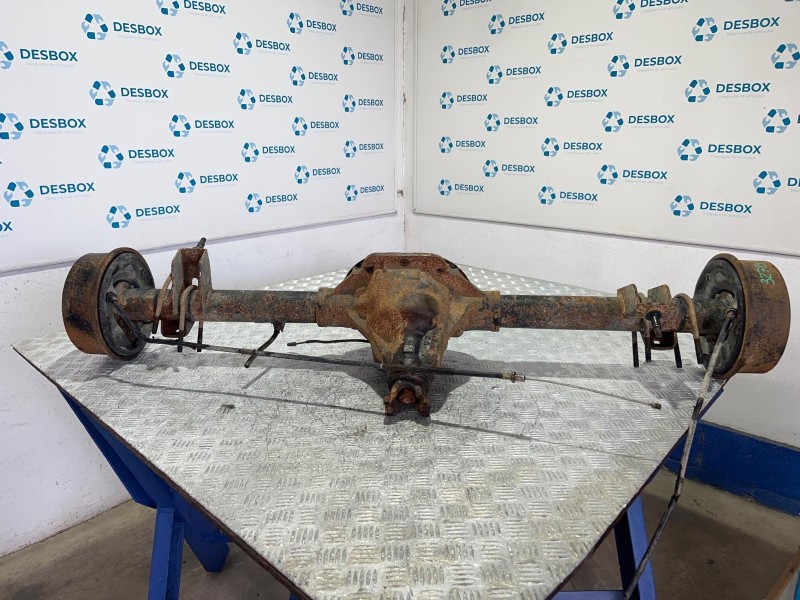 Recambio de puente trasero para jeep gr.cherokee (wj/wg) 4.0 i referencia OEM IAM 4384213  