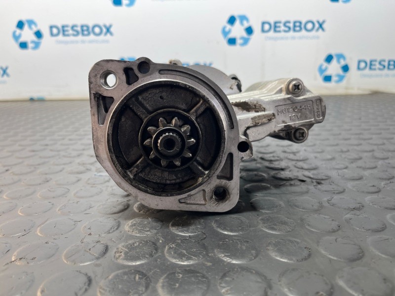 Recambio de motor arranque para hyundai h-1 furgoneta 2.5 td referencia OEM IAM MG120445  