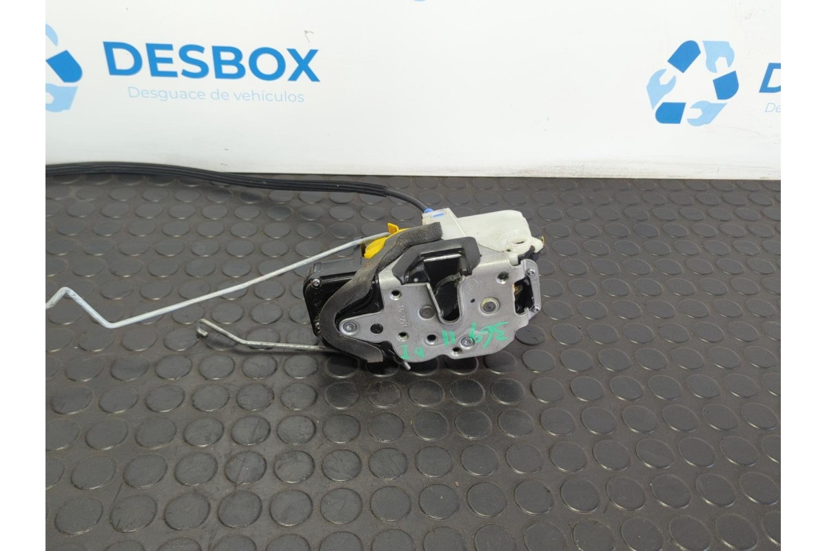 Recambio de cerradura puerta delantera izquierda para opel mokka x mokka x 1.3 i referencia OEM IAM 13579522  