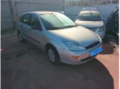 ford focus berlina (cak) del año 1999
