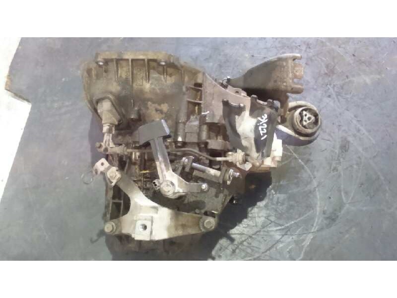 Recambio de caja cambios para ford focus berlina (cap) 1.8 tdci turbodiesel cat referencia OEM IAM R3T9A  