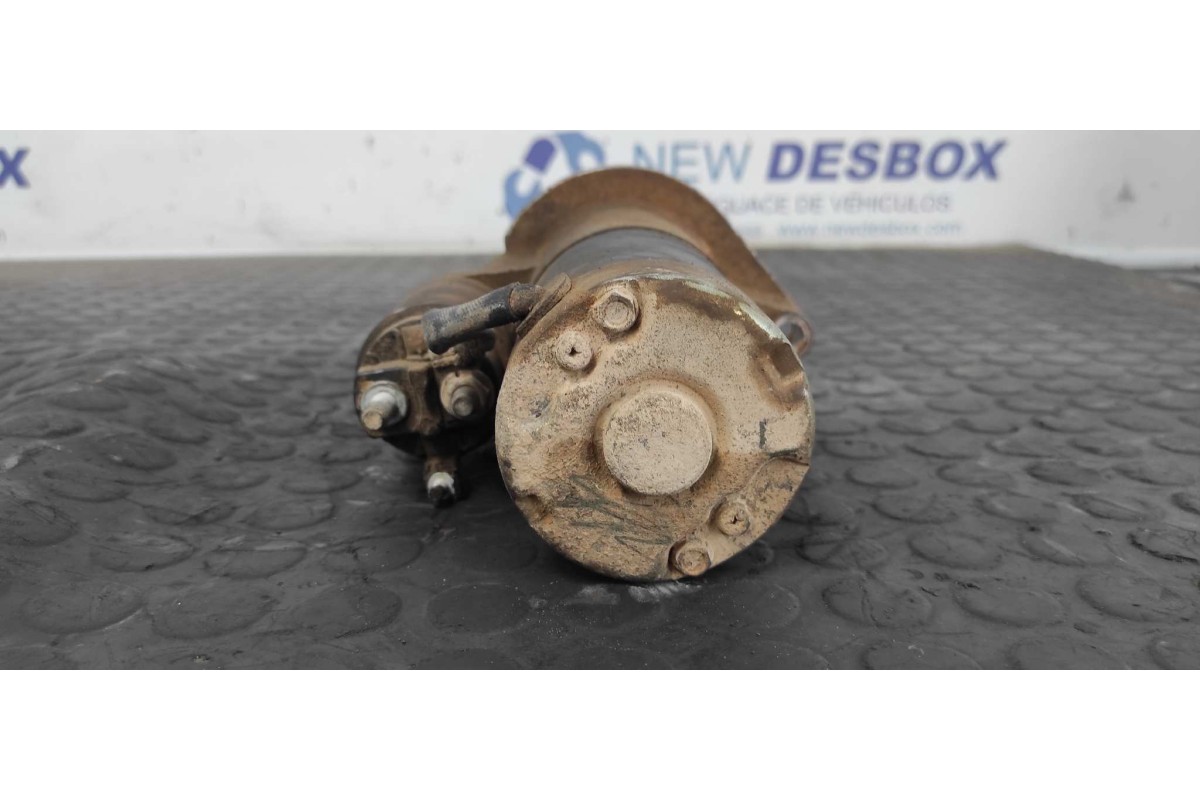 Recambio de motor arranque para chrysler jeep cherokee (j) 4.0 limited referencia OEM IAM 33002709  