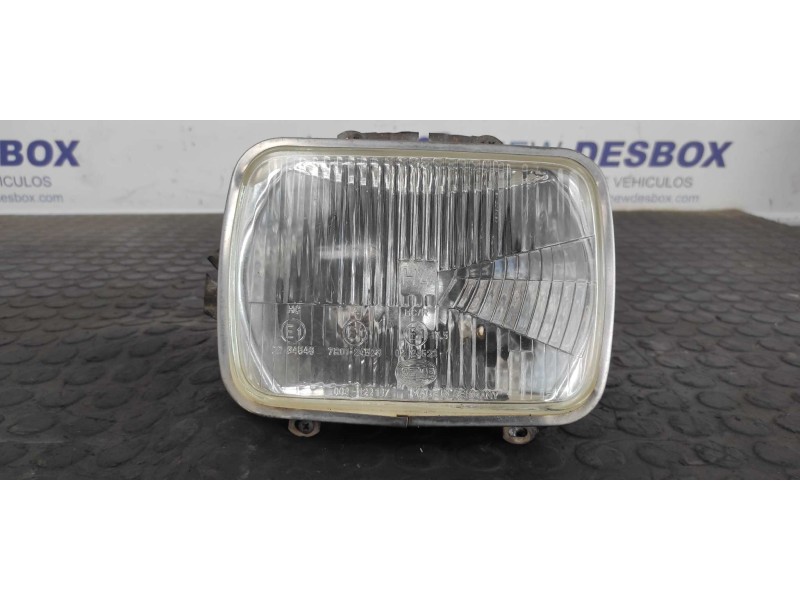 Recambio de faro derecho para chrysler jeep cherokee (j) 4.0 limited referencia OEM IAM 003122187  