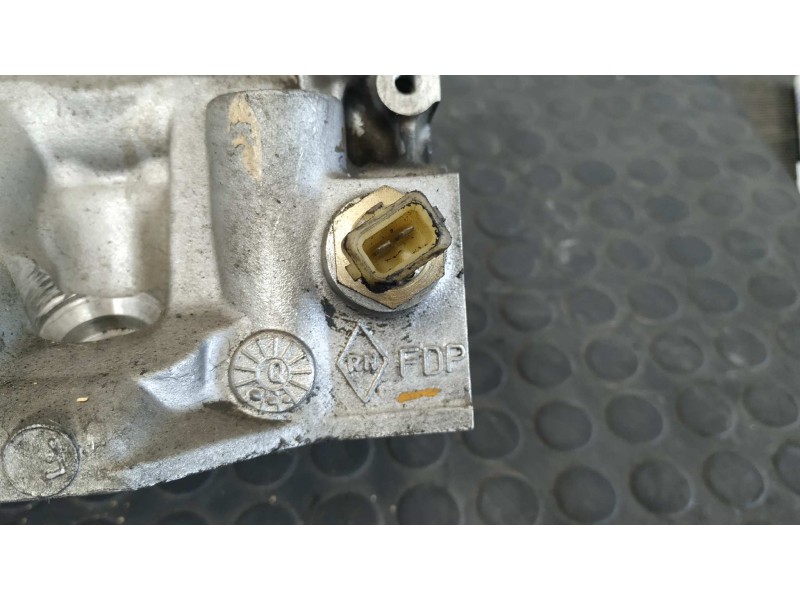 Recambio de culata para renault clio i fase i+ii (b/c57) 1.8 cat referencia OEM IAM FD6598401  