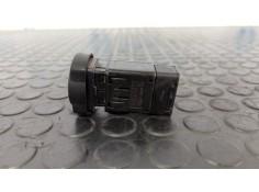 Recambio de warning para dacia sandero ambiance referencia OEM IAM 27177   2