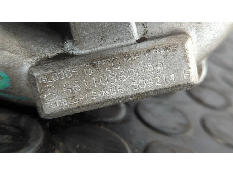 Recambio de turbocompresor para mercedes-benz clase c (w202) familiar 220 t cdi (202.193) referencia OEM IAM A6110960099  