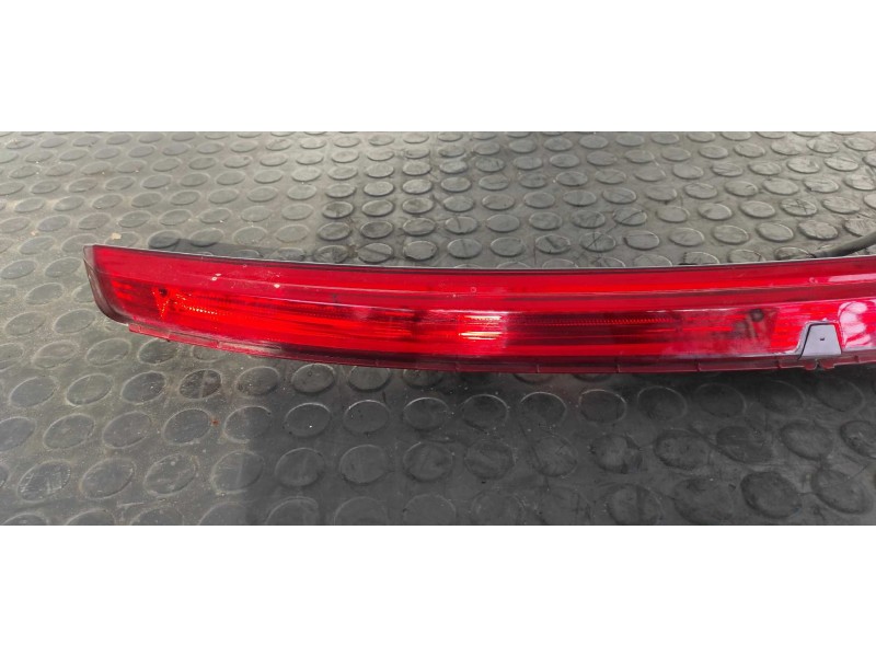 Recambio de luz central de freno para citroen c4 picasso cool referencia OEM IAM 9654435580  