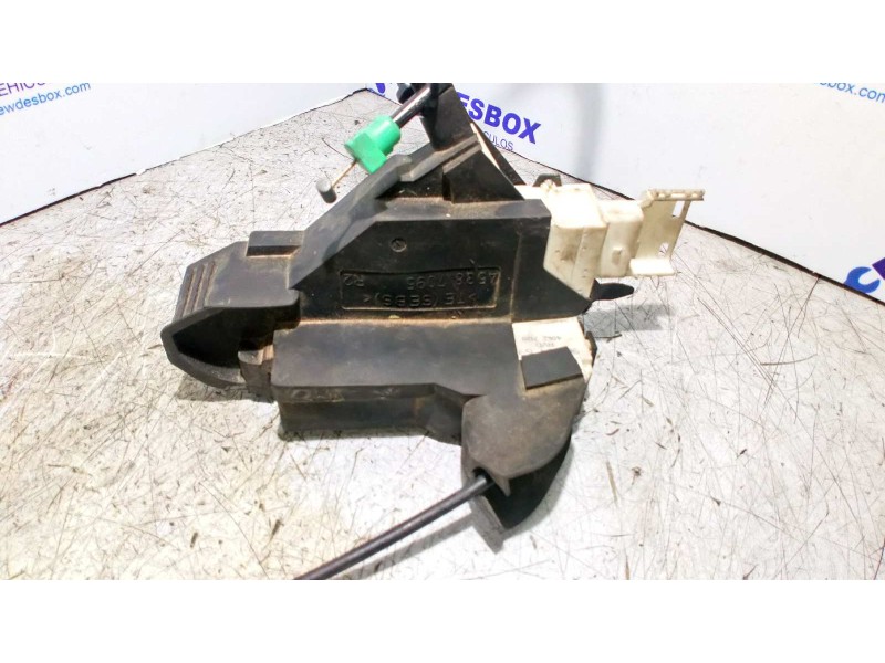 Recambio de cerradura puerta delantera derecha para citroen c4 berlina 1.6 16v cat (nfu / tu5jp4) referencia OEM IAM 96834159  