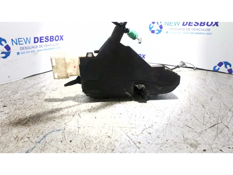 Recambio de cerradura puerta delantera derecha para citroen c4 berlina 1.6 16v cat (nfu / tu5jp4) referencia OEM IAM 96834159  