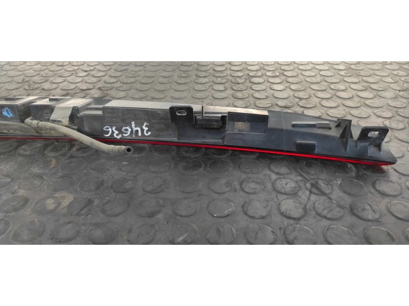 Recambio de luz central de freno para citroen c4 picasso cool referencia OEM IAM 9654435580  