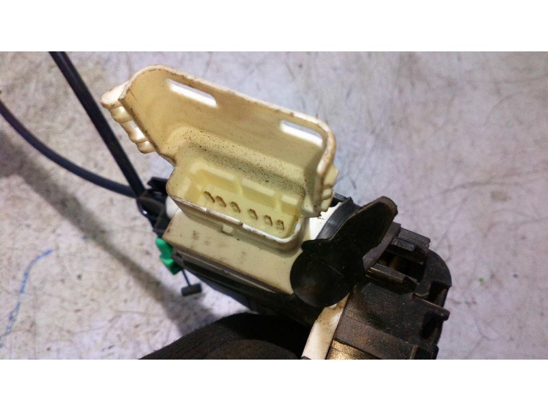 Recambio de cerradura puerta delantera derecha para citroen c4 berlina 1.6 16v cat (nfu / tu5jp4) referencia OEM IAM 96834159  