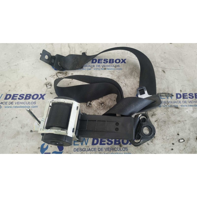 Recambio de cinturon delantero derecho para opel astra h ber. 1.7 16v cdti referencia OEM IAM 560834801D  