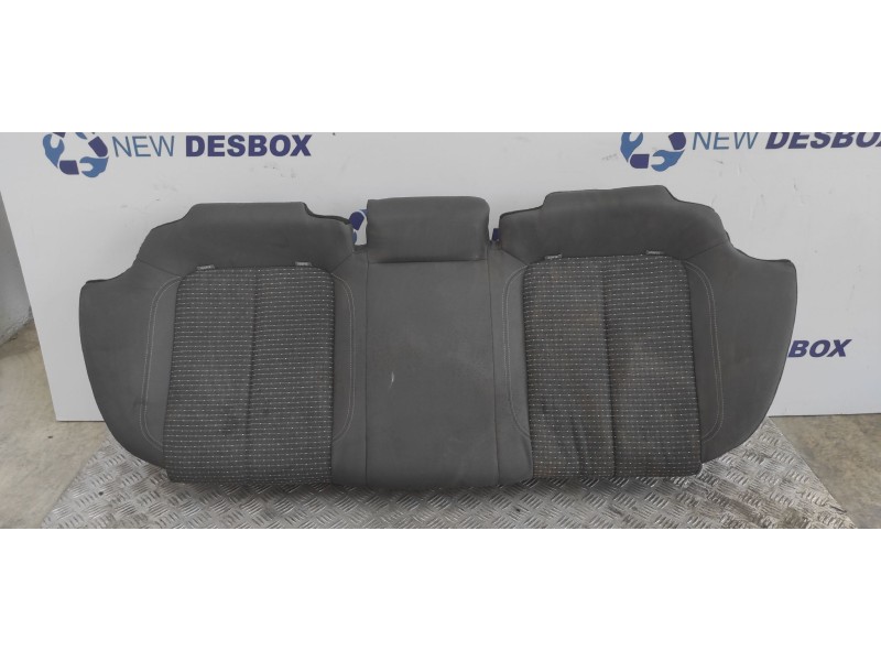 Recambio de asientos tercera fila para seat exeo st (3r5)(2009>) 2.0 tdi referencia OEM IAM   