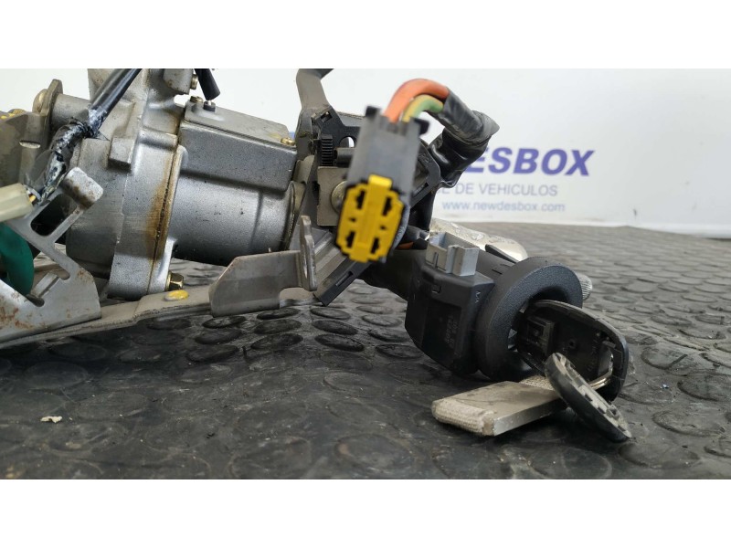 Recambio de columna direccion para renault clio ii fase ii (b/cb0) 1.5 dci diesel referencia OEM IAM 8200091805  