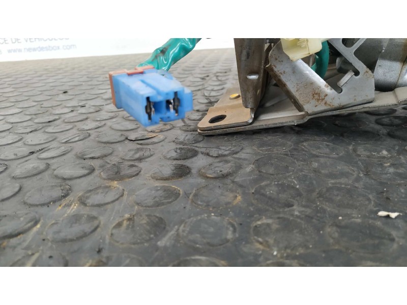 Recambio de columna direccion para renault clio ii fase ii (b/cb0) 1.5 dci diesel referencia OEM IAM 8200091805  