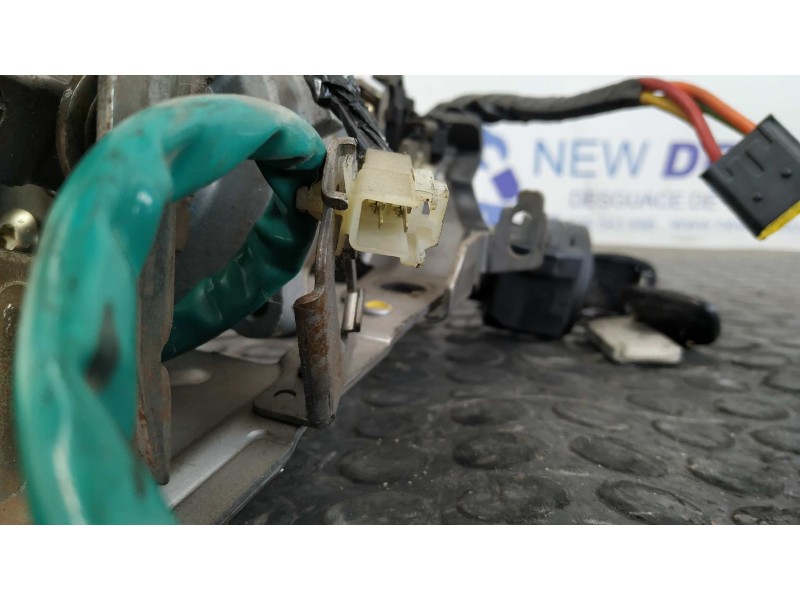Recambio de columna direccion para renault clio ii fase ii (b/cb0) 1.5 dci diesel referencia OEM IAM 8200091805  