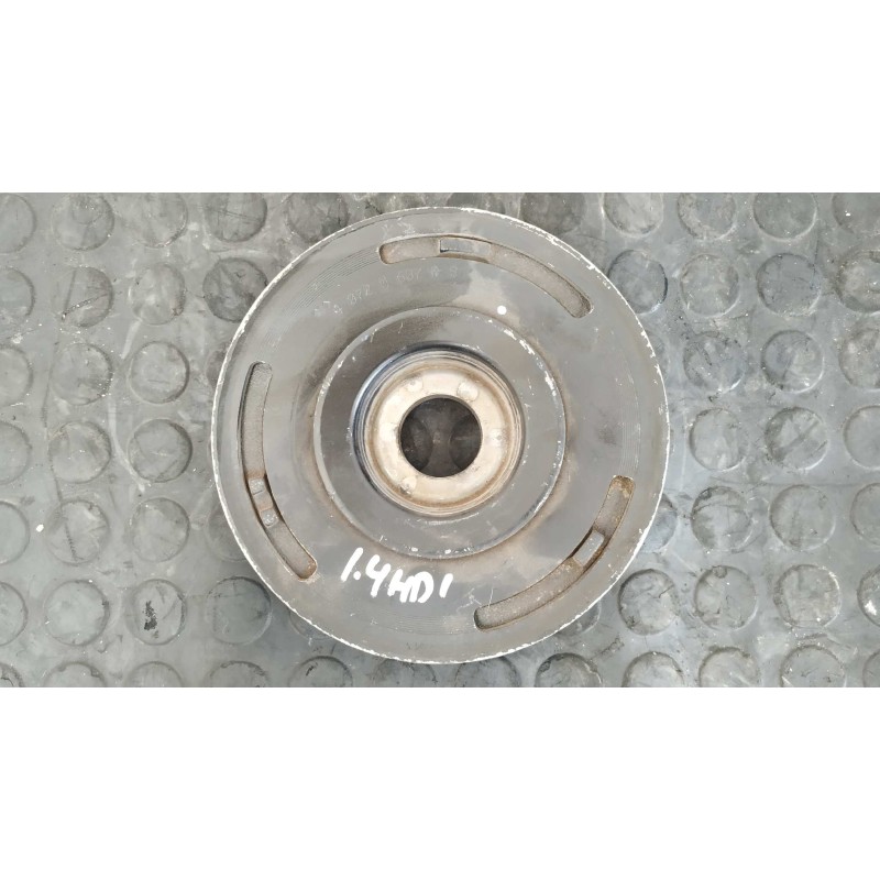 Recambio de polea cigueñal para citroen c4 berlina 1.6 16v hdi referencia OEM IAM 4072M607  