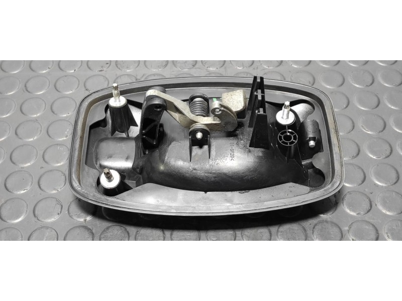 Recambio de maneta delantera derecha para fiat ducato maxi caja abierta (09.2006 =>) 2.3 jtd cat referencia OEM IAM 242430  
