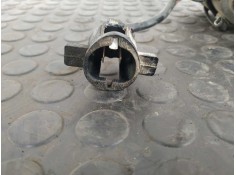 Recambio de delco para ford granada berl./turnier 2.8 v6 referencia OEM IAM 82TF12100ABA   2