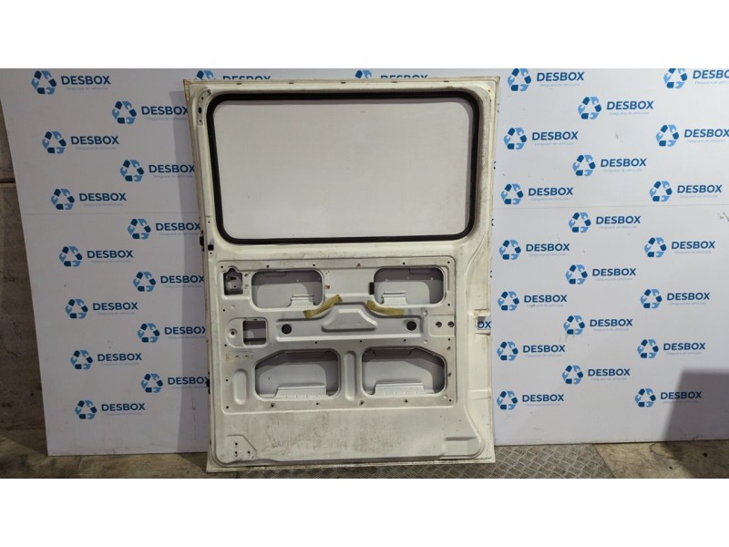Recambio de puerta lateral corredera derecha para ford transit, caja abierta 1995 referencia OEM IAM   