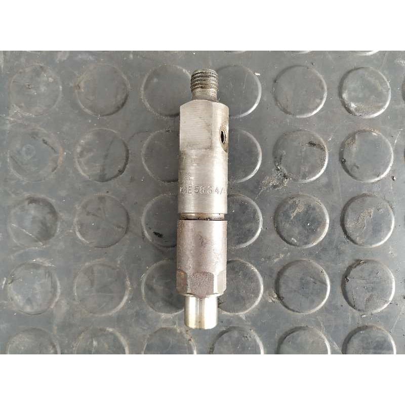 Recambio de inyector para fiat ducato bus 2.4 diesel referencia OEM IAM KBE58S44  