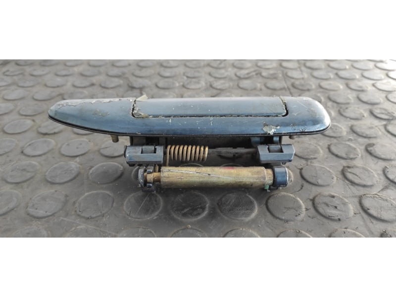 Recambio de maneta delantera derecha para nissan primera trav. (wp11) comfort referencia OEM IAM SA830018  