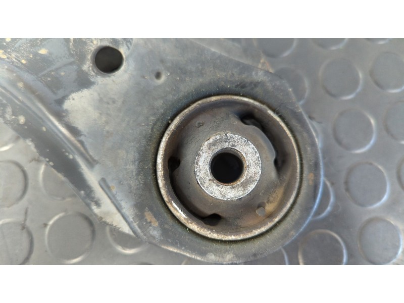 Recambio de brazo derecho inferior delantero para volkswagen new beetle (9c1/1c1) 2.0 referencia OEM IAM 157B158B  